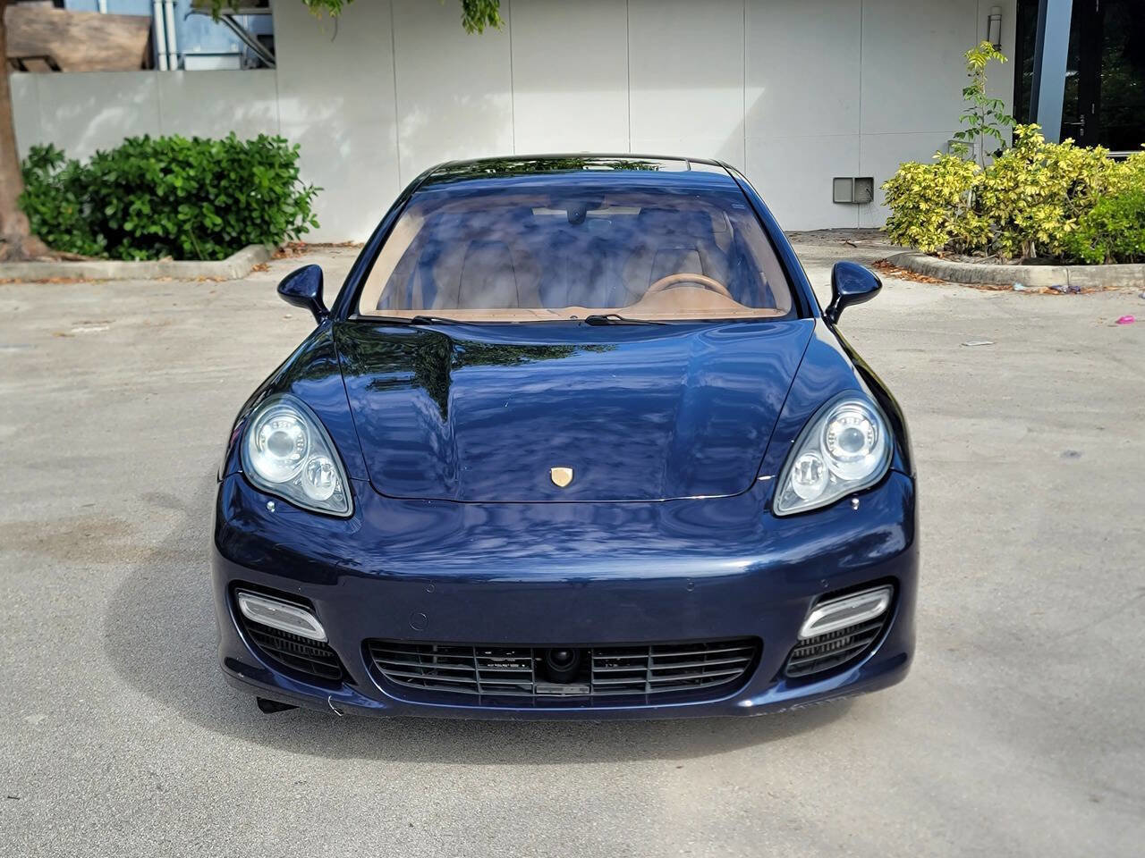 Used 2010 Porsche Panamera Turbo image 3
