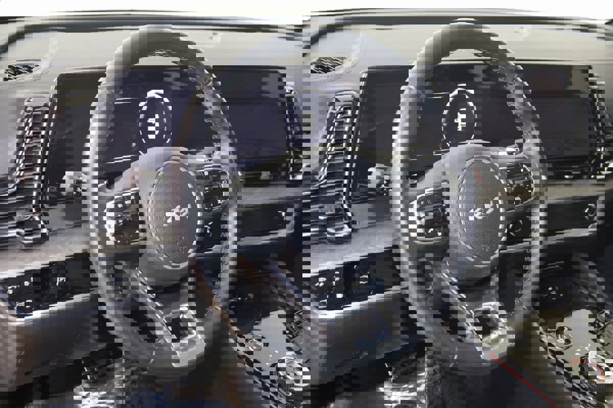 Used 2024 Kia Sportage X-Line Prestige image 6