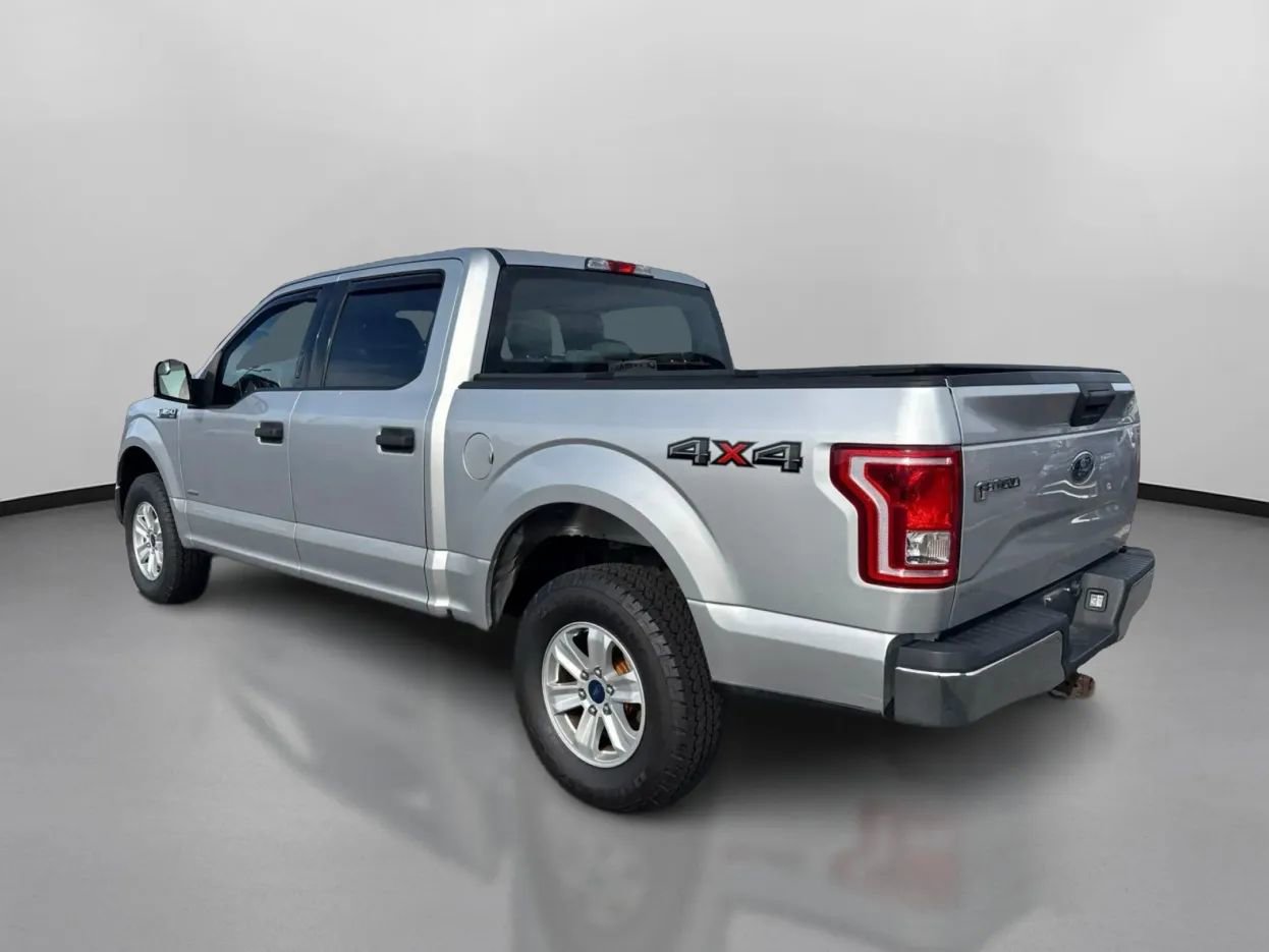Used 2017 Ford F150 XLT image 9