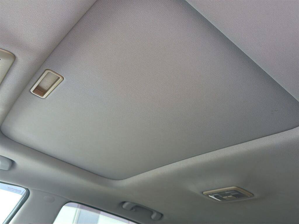 Used 2013 Chevrolet Captiva Sport LT w/ Convenience Package FWD image 6