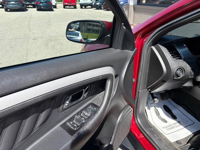 Used 2017 Ford Taurus SEL FWD image 10