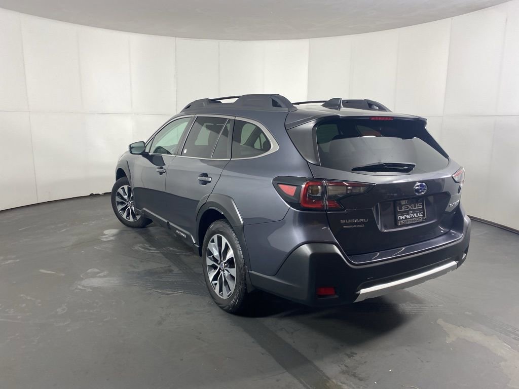 Used 2023 Subaru Outback Limited image 10