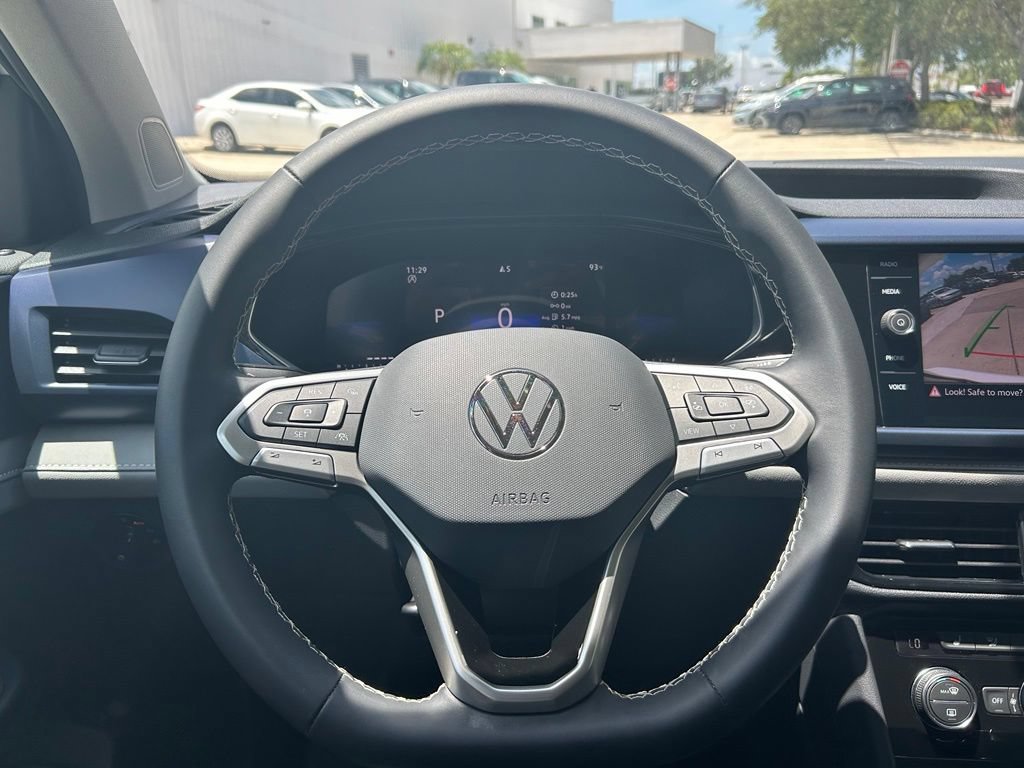 Used 2024 Volkswagen Taos SE FWD image 20