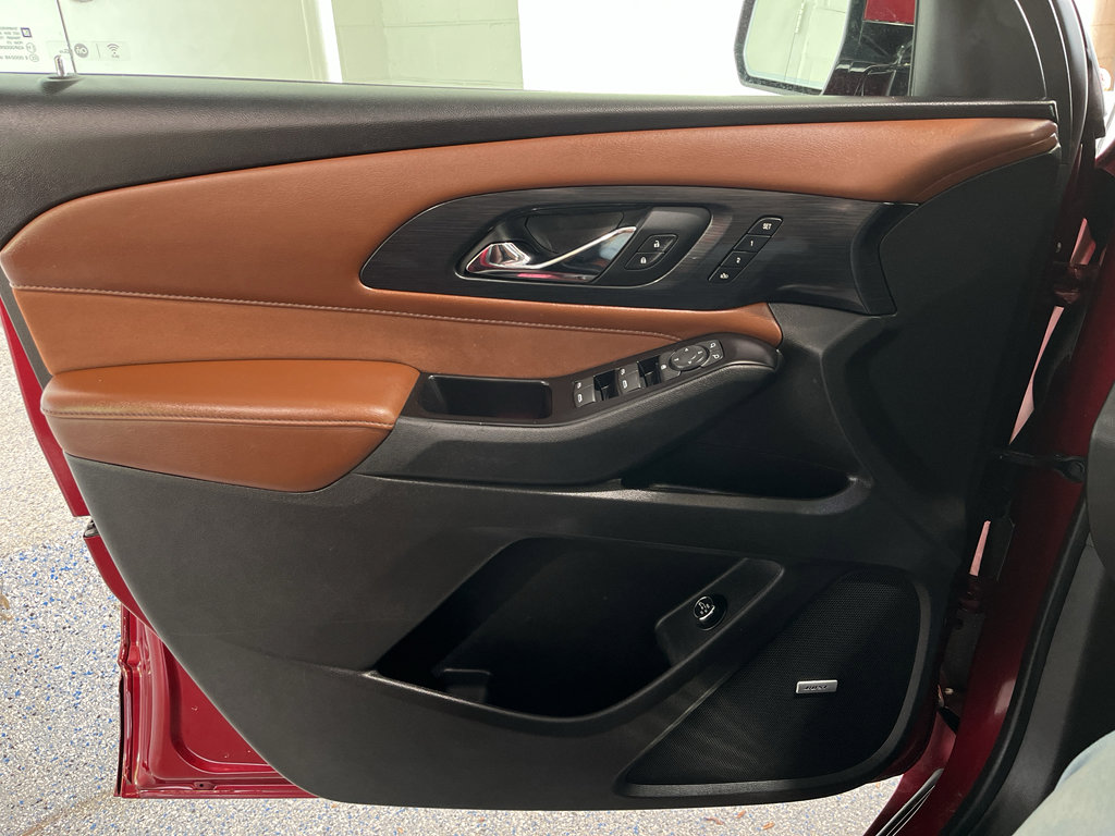 Used 2018 Chevrolet Traverse High Country w/ LPO, Floor Liner Package image 32