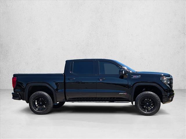 Used 2022 GMC Sierra 1500 AT4 w/ AT4 Premium Package AWD/4WD image 4
