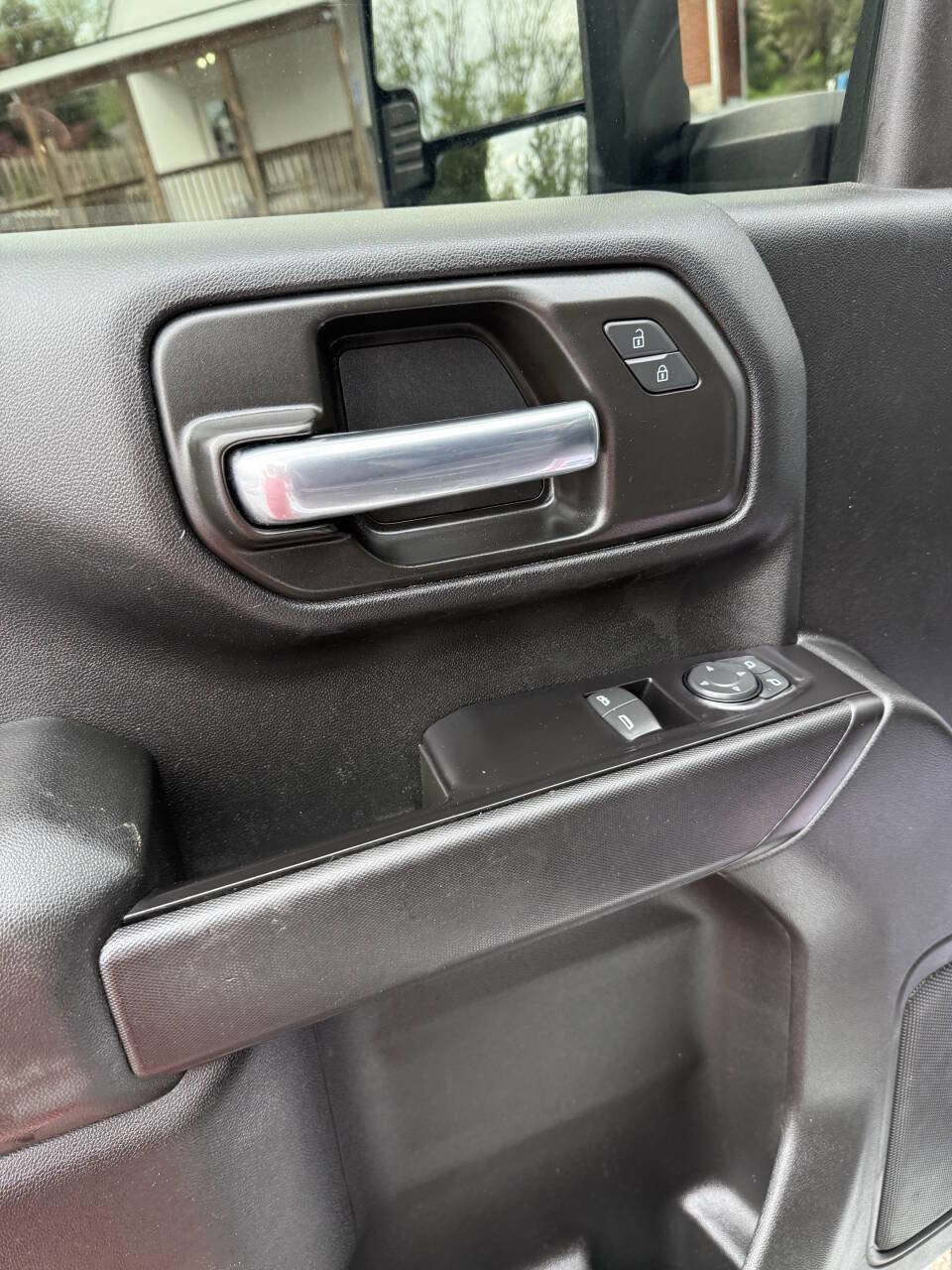 Used 2020 GMC Sierra 2500 4x4 Regular Cab w/ Convenience Package image 9