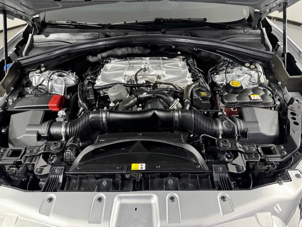 Used 2023 Jaguar F-PACE SVR AWD/4WD image 40