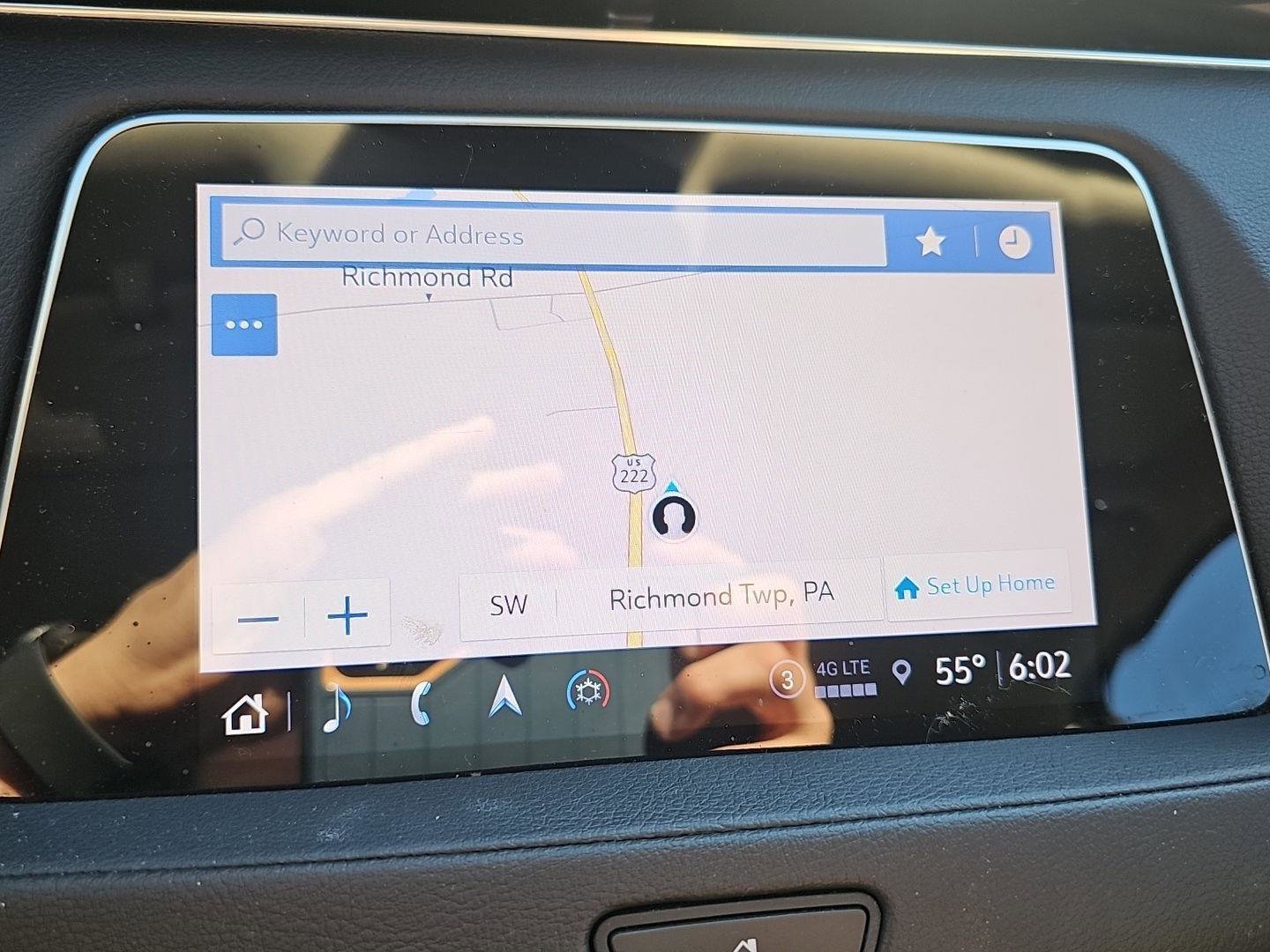 Used 2023 Cadillac XT4 Premium Luxury image 10