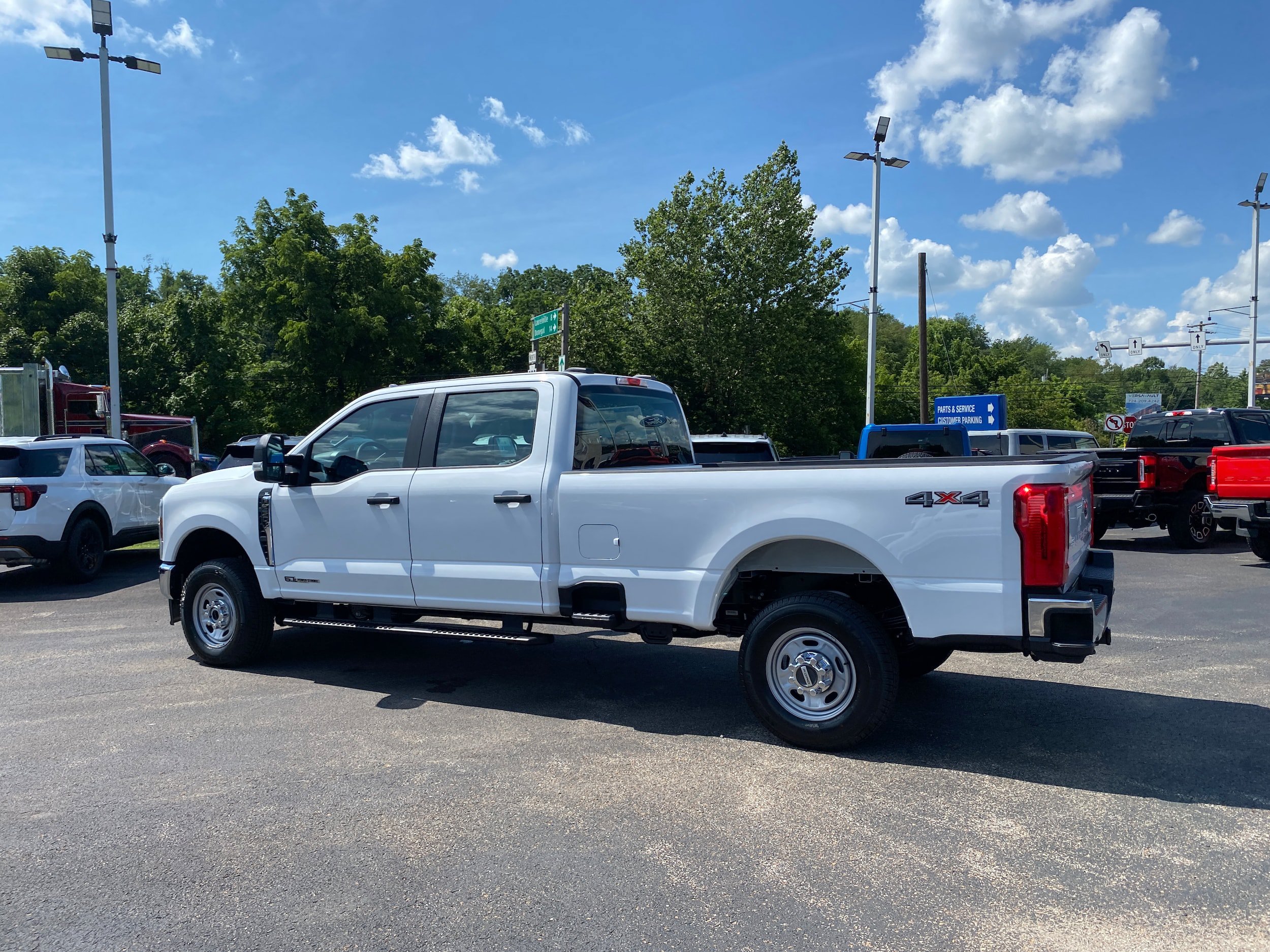 New 2026 Ford F250 XL AWD/4WD image 7