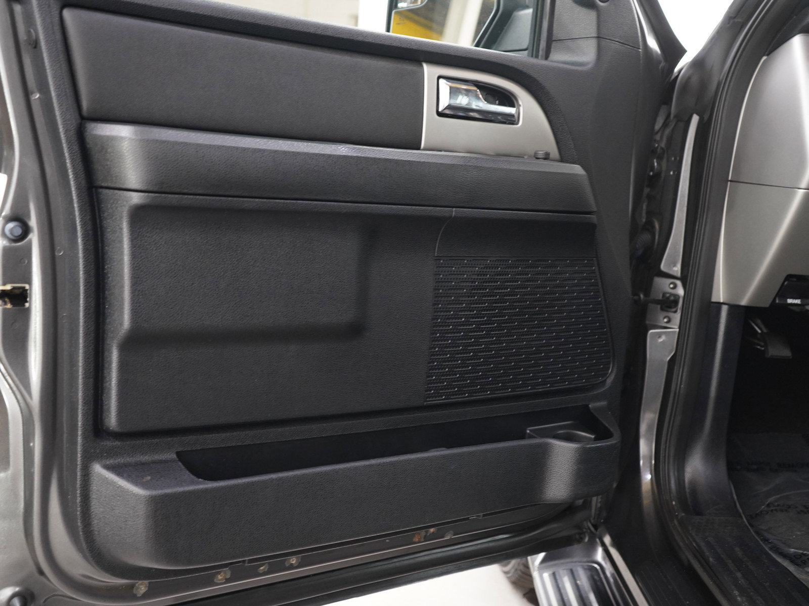 Used 2017 Ford Expedition EL Limited AWD/4WD image 22