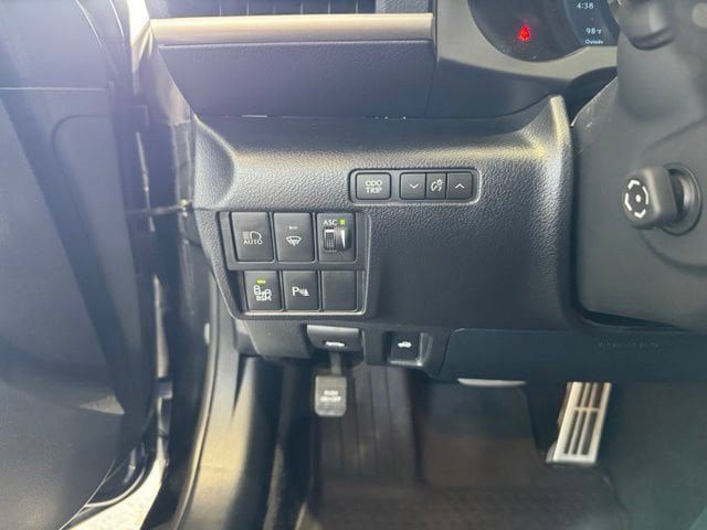 Used 2018 Lexus RC 350 AWD image 15