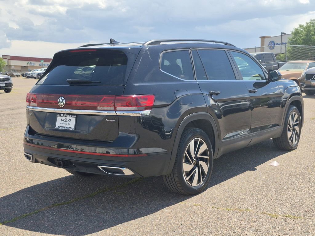 Used 2024 Volkswagen Atlas SE image 5