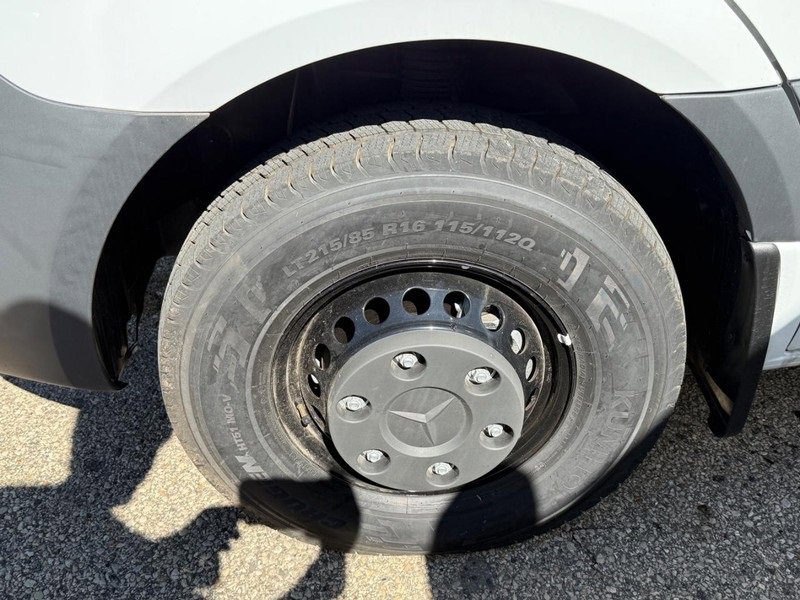 New 2024 Mercedes-Benz Sprinter 4500 image 3