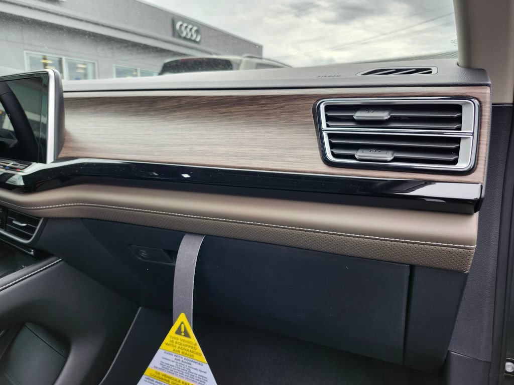 New 2026 Volkswagen Atlas SEL AWD/4WD image 13