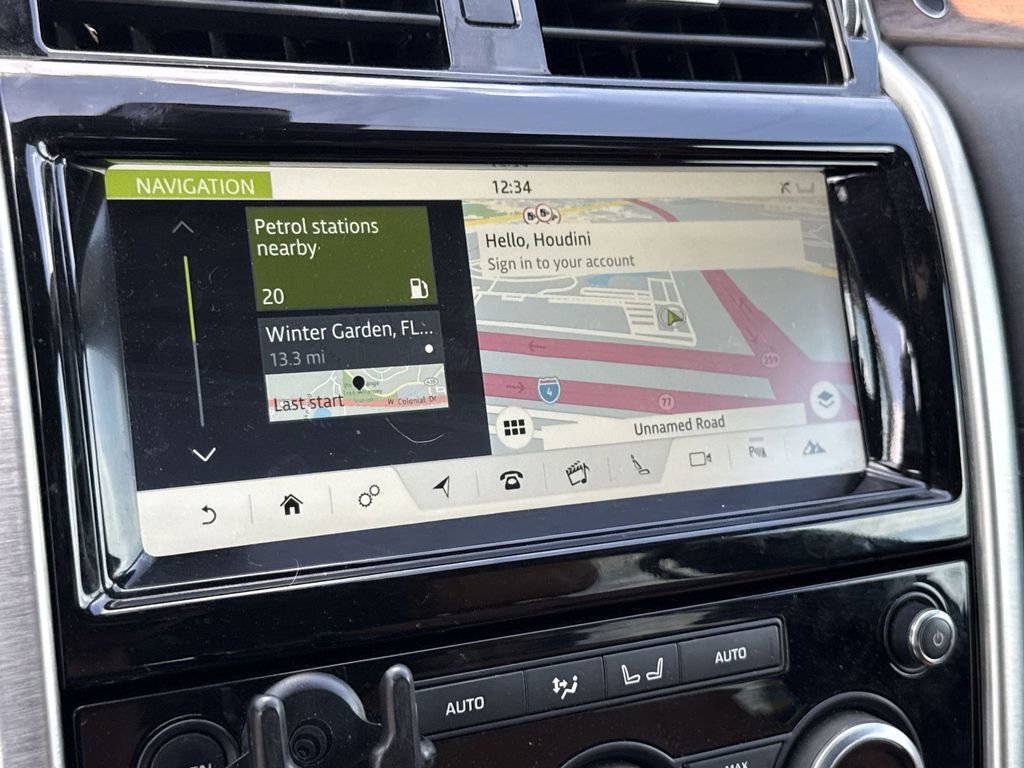 Used 2018 Land Rover Discovery HSE image 22