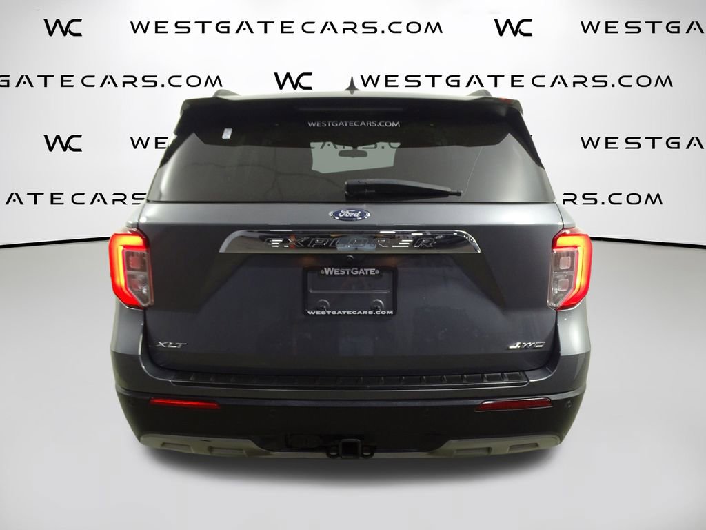 Used 2021 Ford Explorer XLT w/ Equipment Group 202A image 7