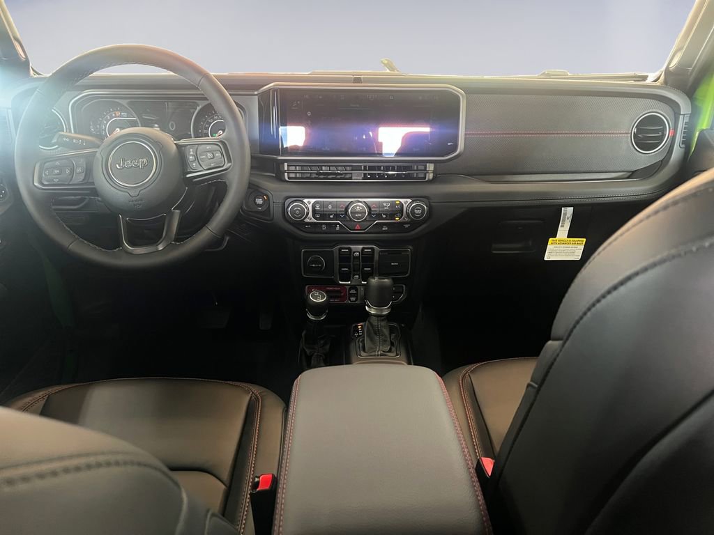 New 2025 Jeep Gladiator Rubicon w/ Convenience Group image 14