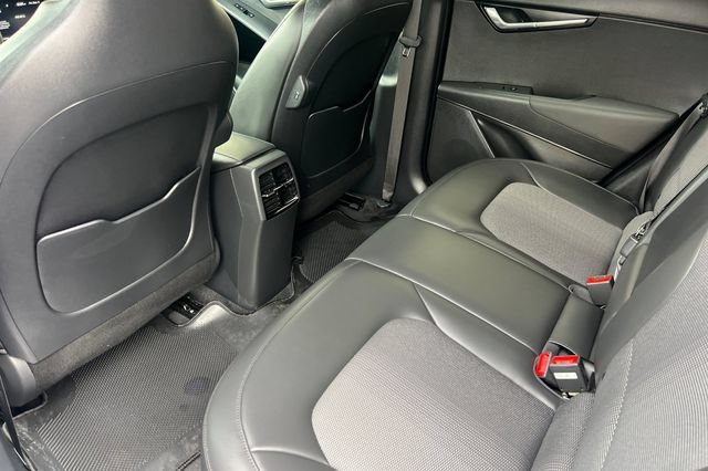 Used 2024 Kia Niro Wind FWD image 15