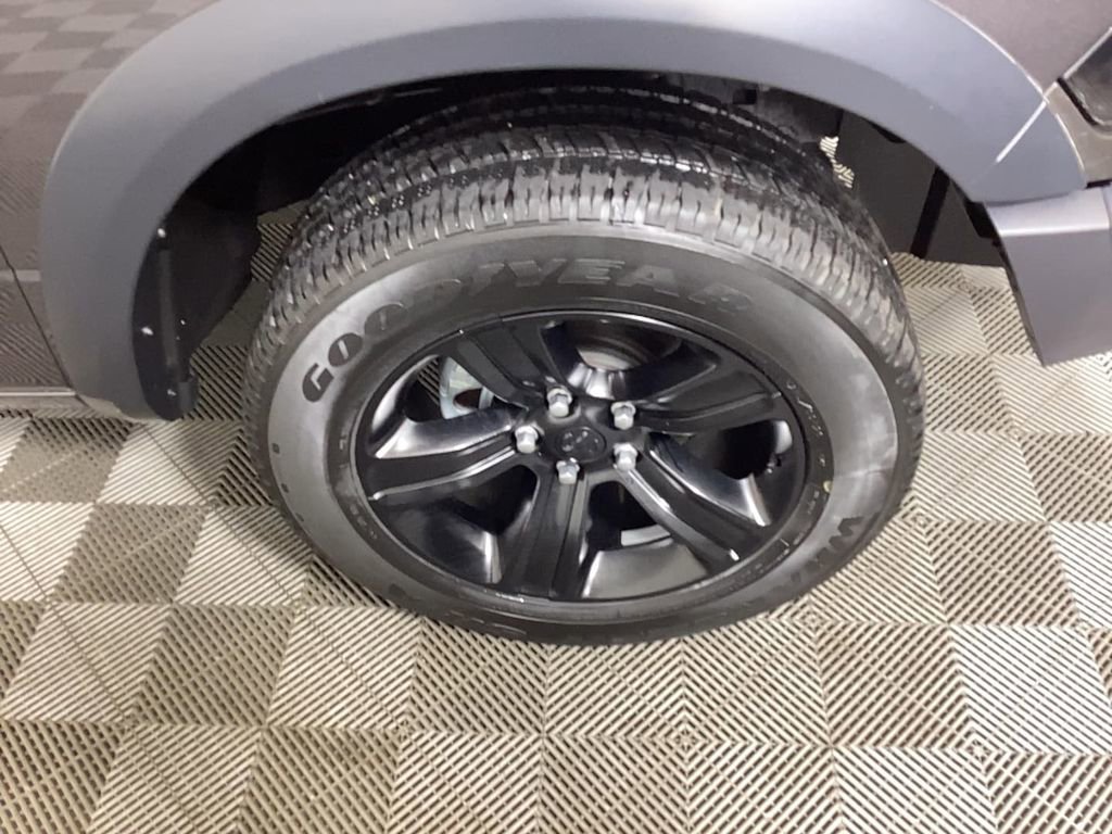 Used 2022 RAM 1500 Classic Warlock w/ Electronics Group image 7