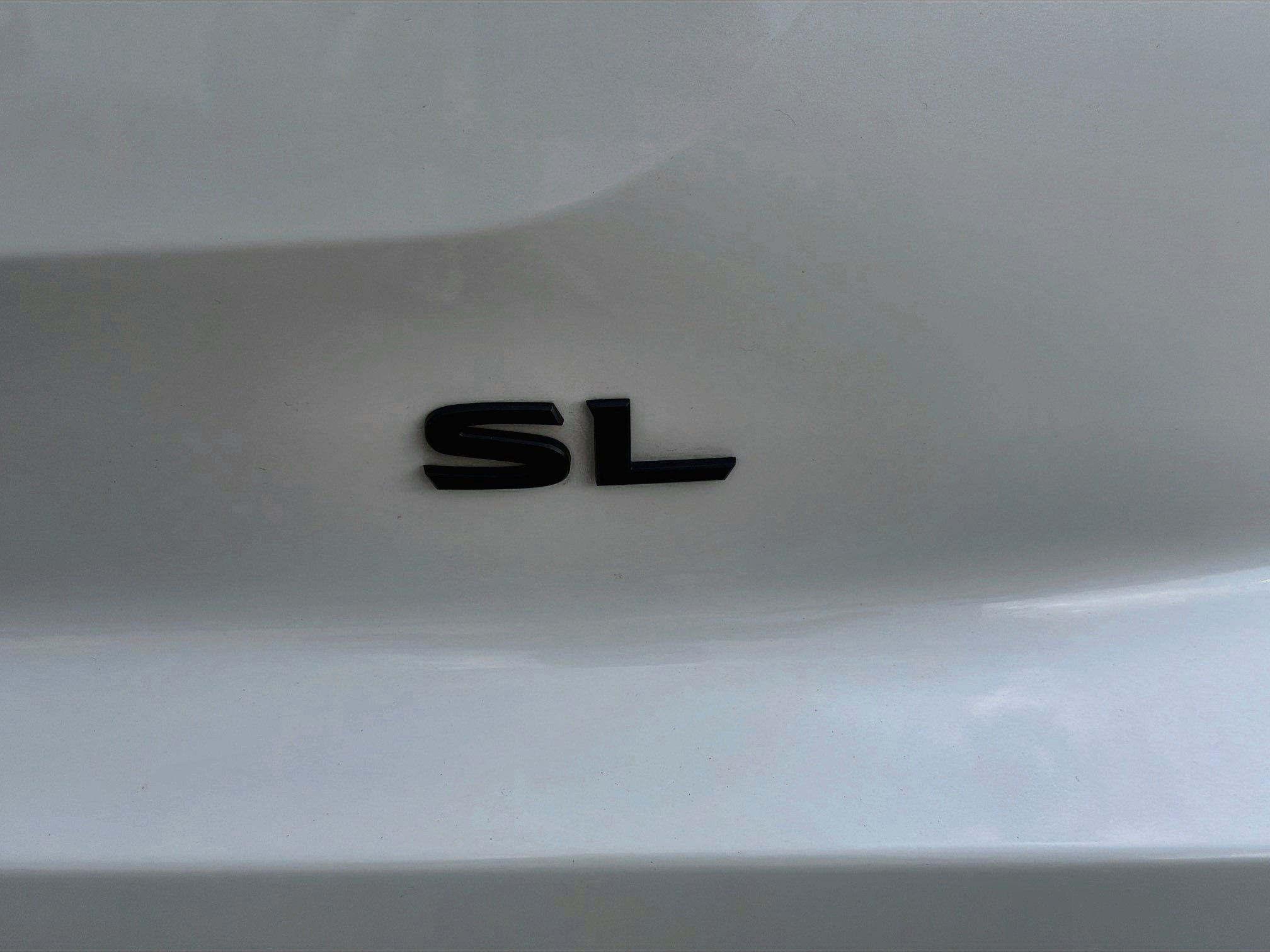 Used 2022 Nissan Pathfinder SL w/ SL Black Package FWD image 11