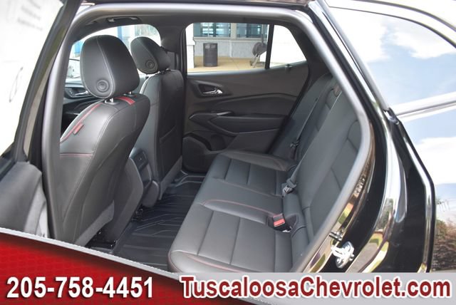 New 2026 Chevrolet Trax RS w/ Sunroof Package FWD image 17