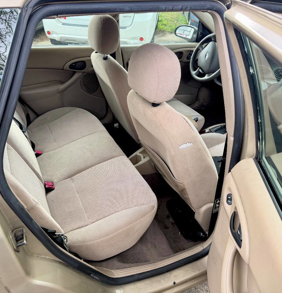 Used 2002 Ford Focus SE image 15