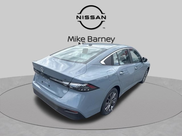 New 2026 Nissan Sentra SL w/ Floor Mat Package FWD image 5