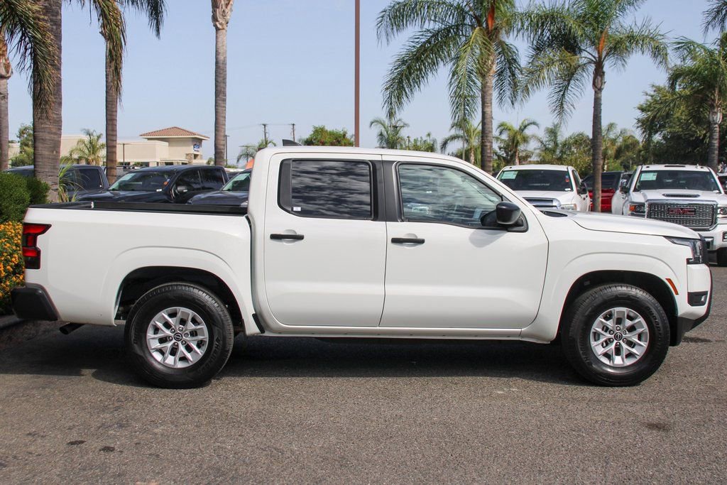 Used 2025 Nissan Frontier S w/ S Utility Package image 11