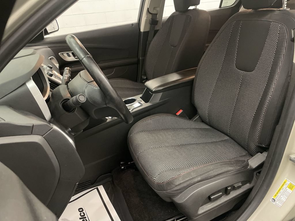 Used 2015 Chevrolet Equinox LT w/ Power Convenience Package AWD/4WD image 11