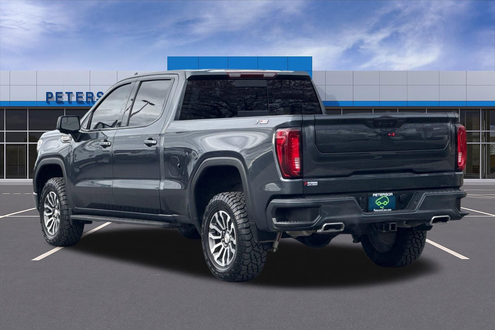 Certified 2022 GMC Sierra 1500 AT4 w/ AT4 Preferred Package image 6