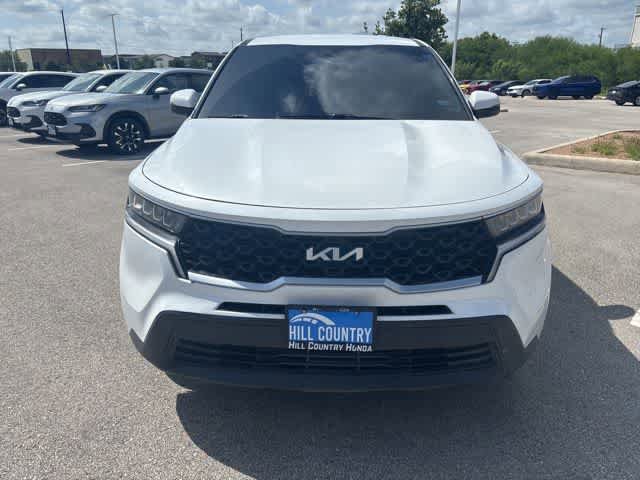 Used 2022 Kia Sorento LX FWD image 8