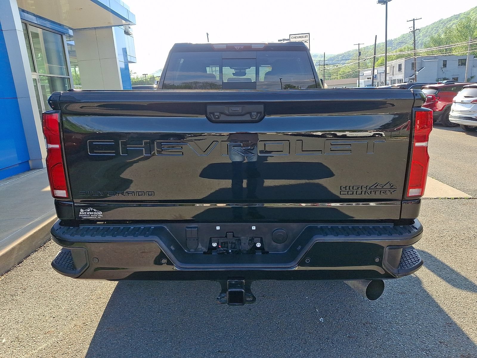 Used 2025 Chevrolet Silverado 2500 High Country w/ High Country Premium Package AWD/4WD image 5