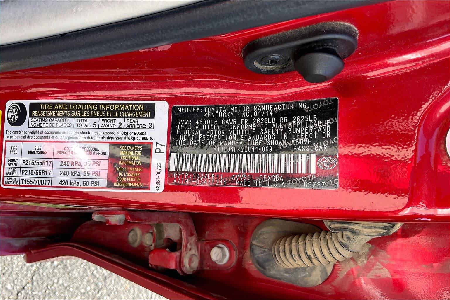 Used 2014 Toyota Camry XLE w/ Leather Package FWD image 34
