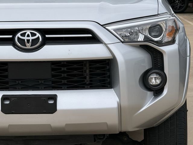 Used 2022 Toyota 4Runner SR5 RWD image 7