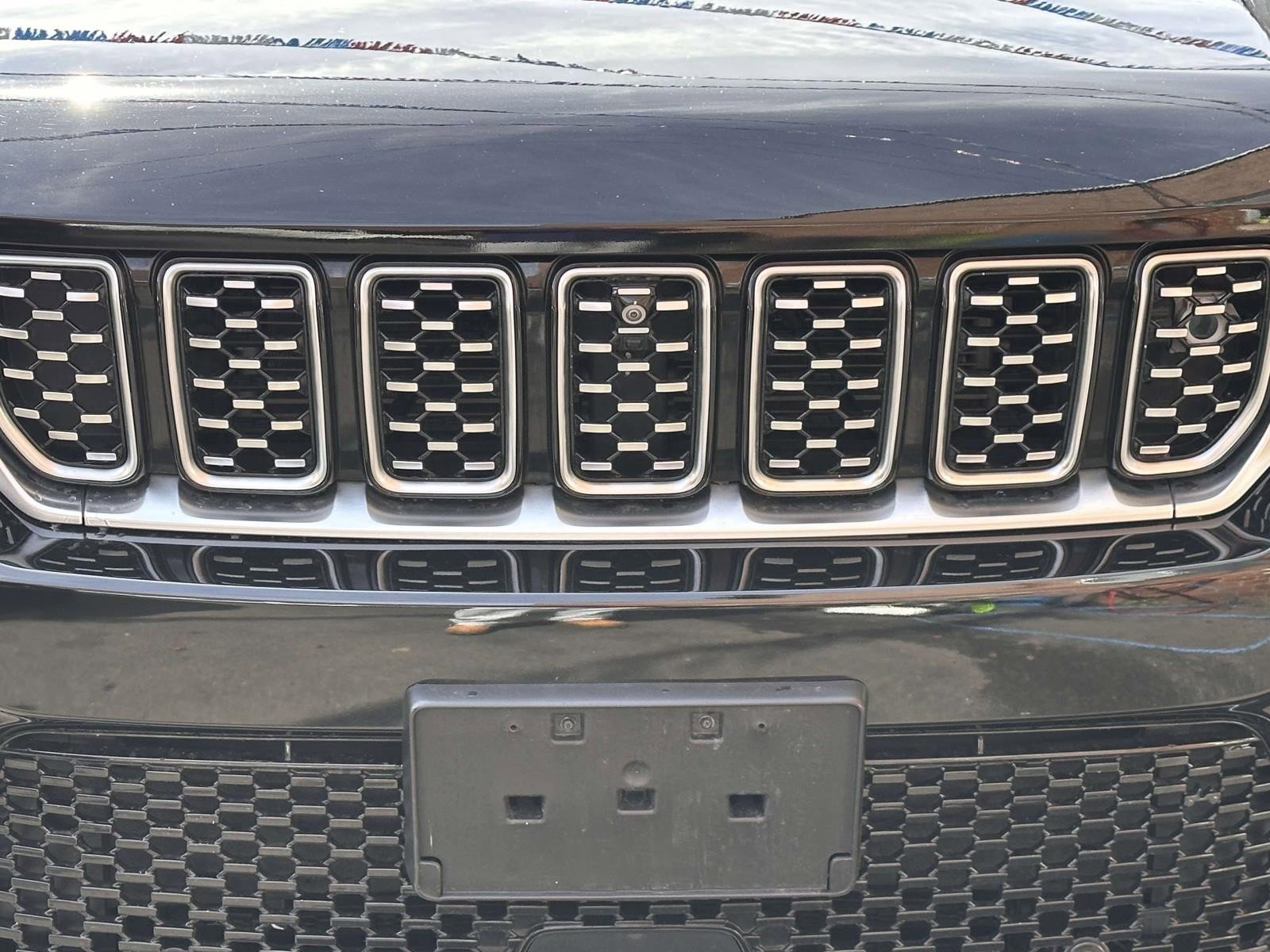 Used 2022 Jeep Grand Cherokee Summit w/ Adv Protech Group IV image 13