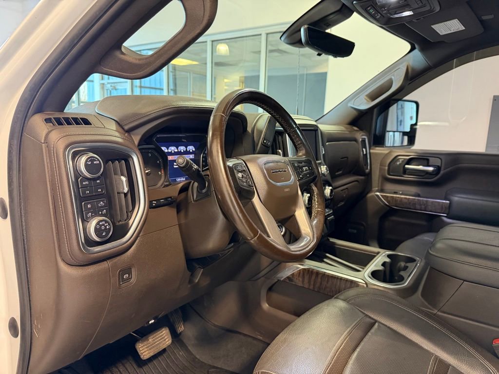 Used 2023 GMC Sierra 2500 Denali w/ Denali Ultimate Package image 12