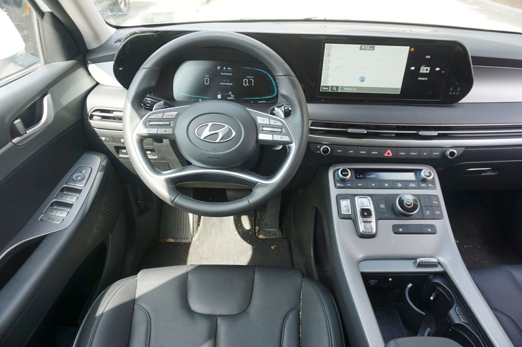 Used 2024 Hyundai Palisade SEL FWD image 6