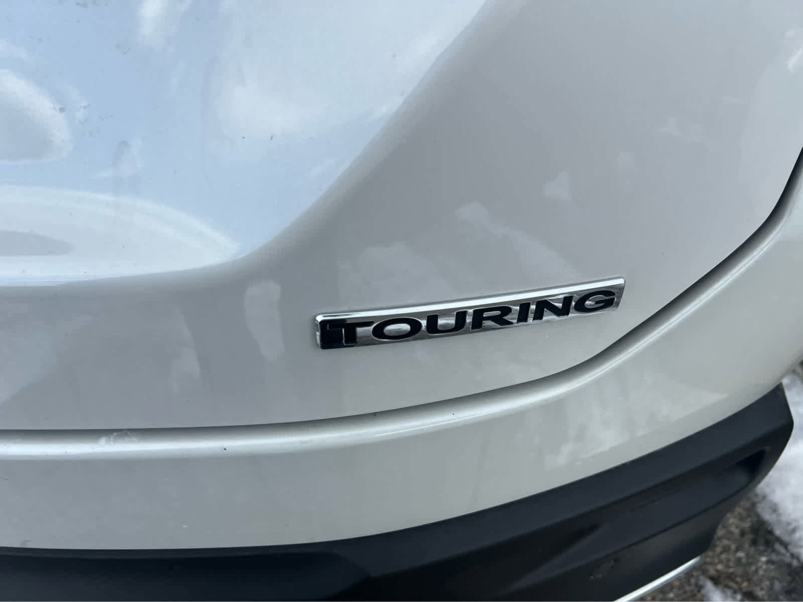 Used 2025 Honda Pilot Touring image 11