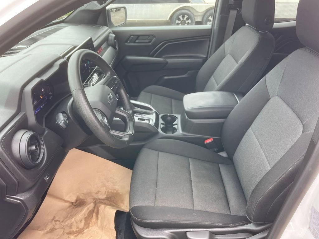 Used 2025 Chevrolet Colorado Trail Boss w/ Midnight Edition image 11