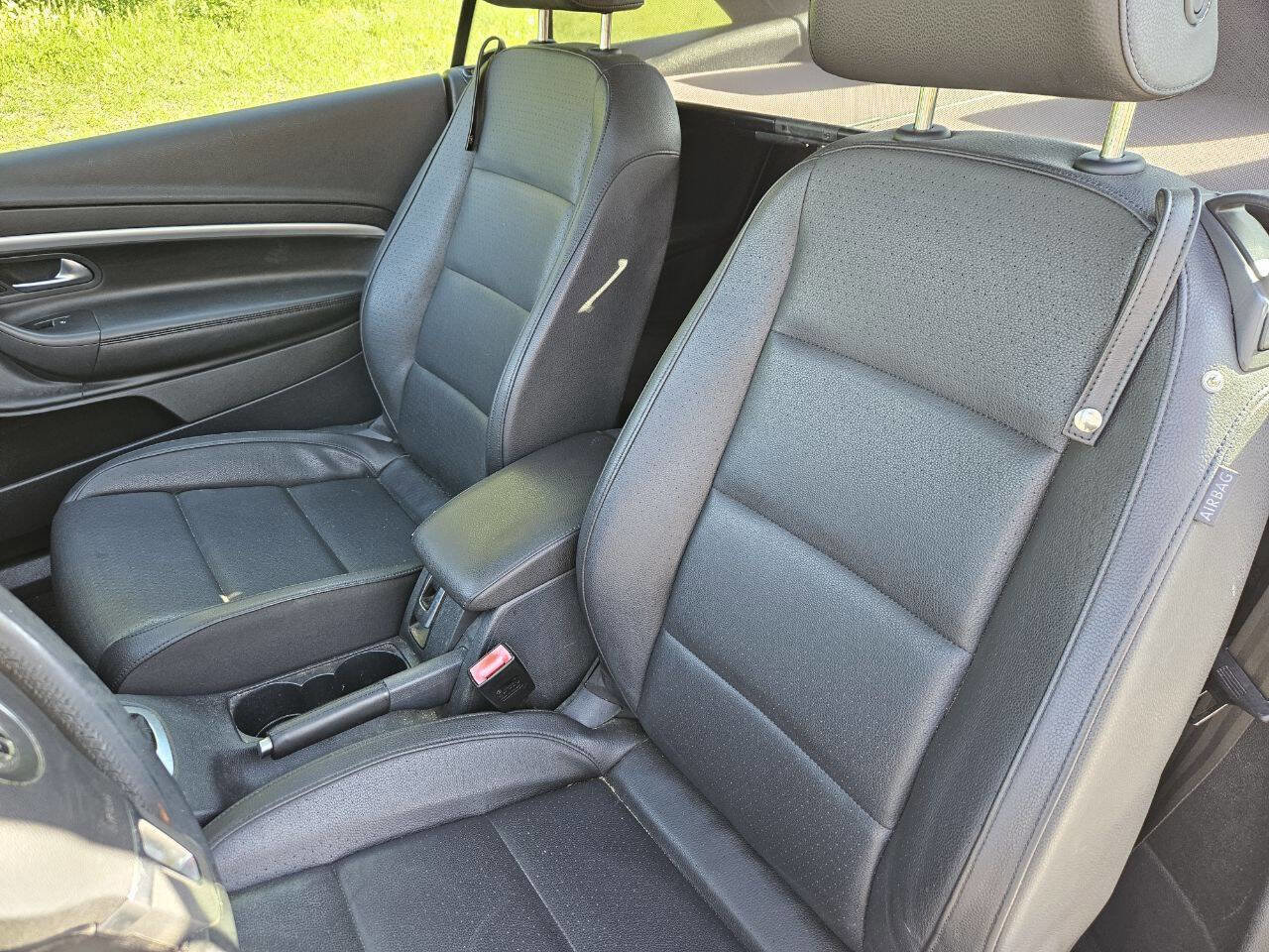 Used 2015 Volkswagen Eos Komfort FWD image 15
