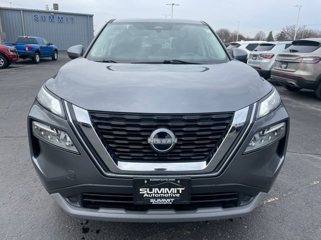 Used 2023 Nissan Rogue SV image 26