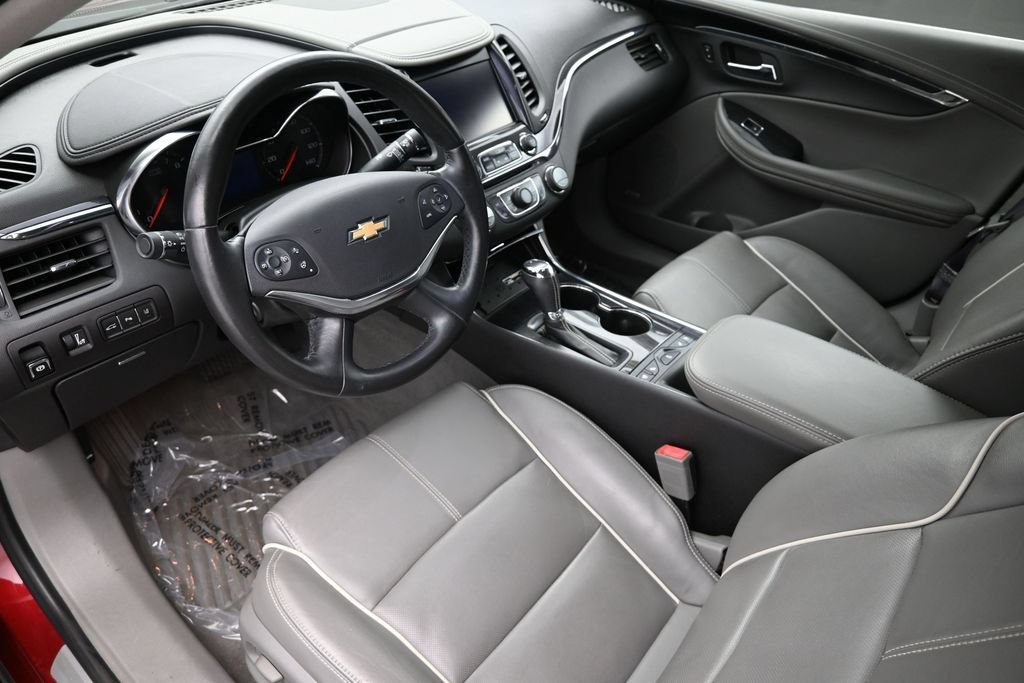 Used 2017 Chevrolet Impala Premier w/ Enhanced Convenience Package FWD image 10