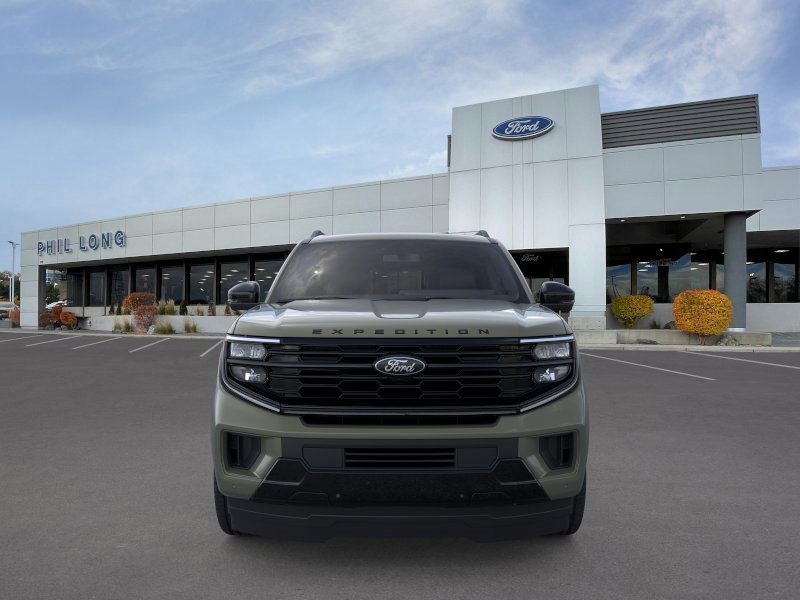 New 2025 Ford Expedition Platinum w/ Stealth Performance Package image 6