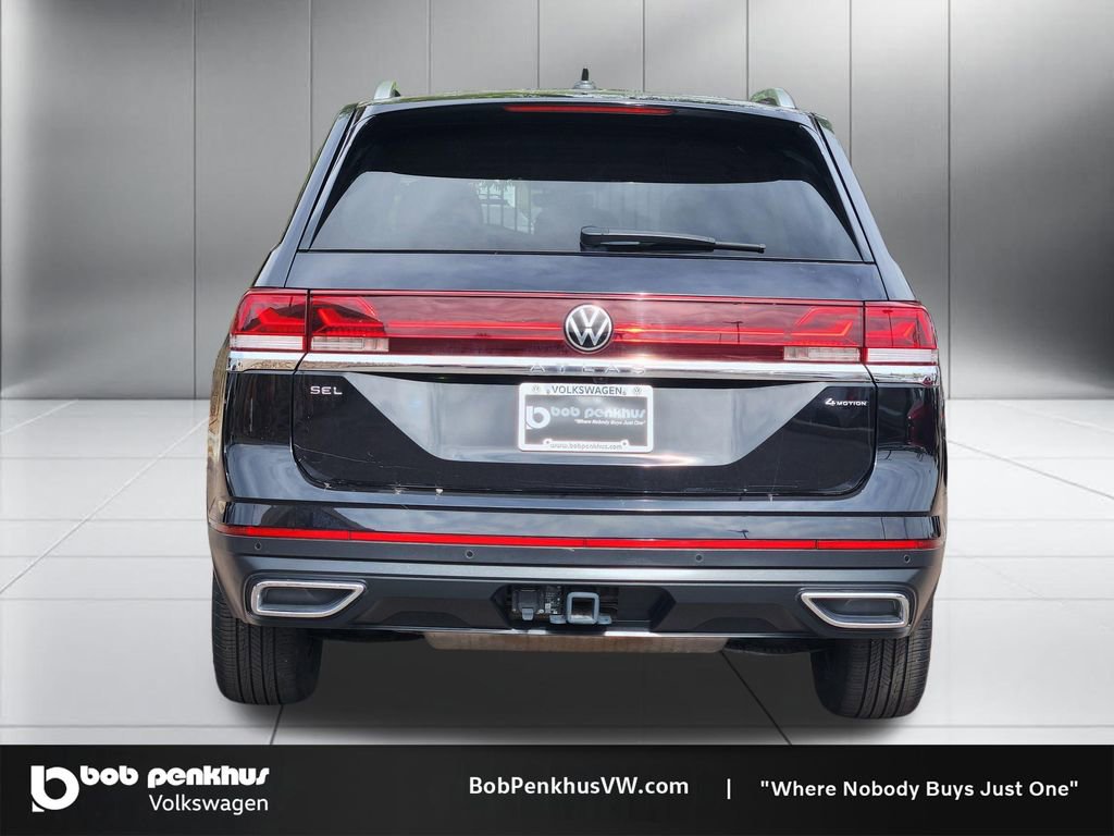 Used 2025 Volkswagen Atlas SEL AWD/4WD image 26