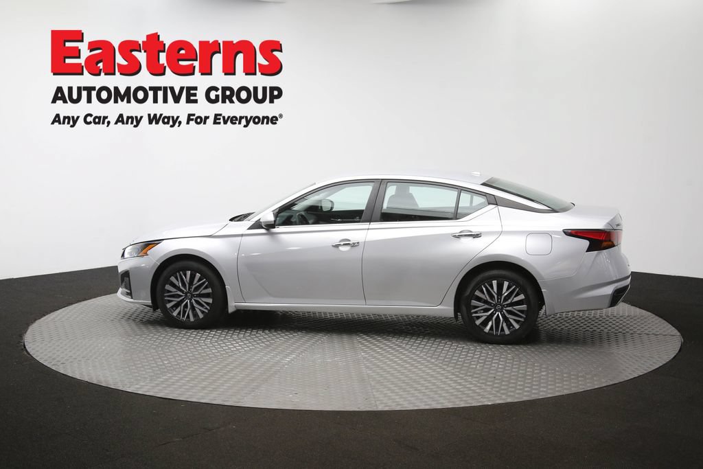Used 2023 Nissan Altima 2.5 SV AWD/4WD image 60