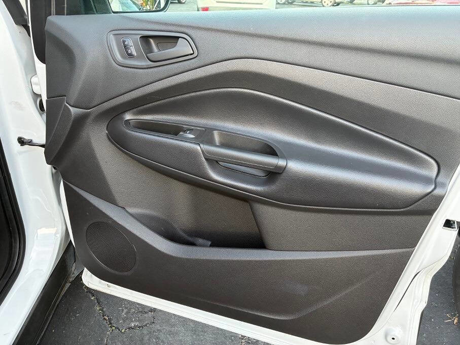 Used 2017 Ford Escape S image 26