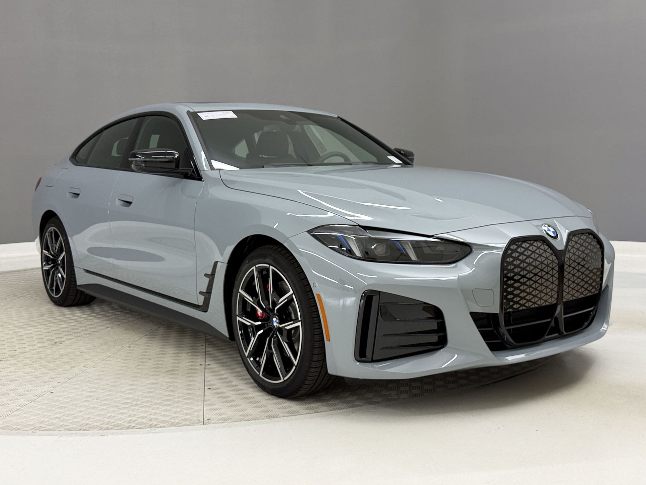 New 2026 BMW i4 eDrive40 w/ M Sport Package RWD image 7