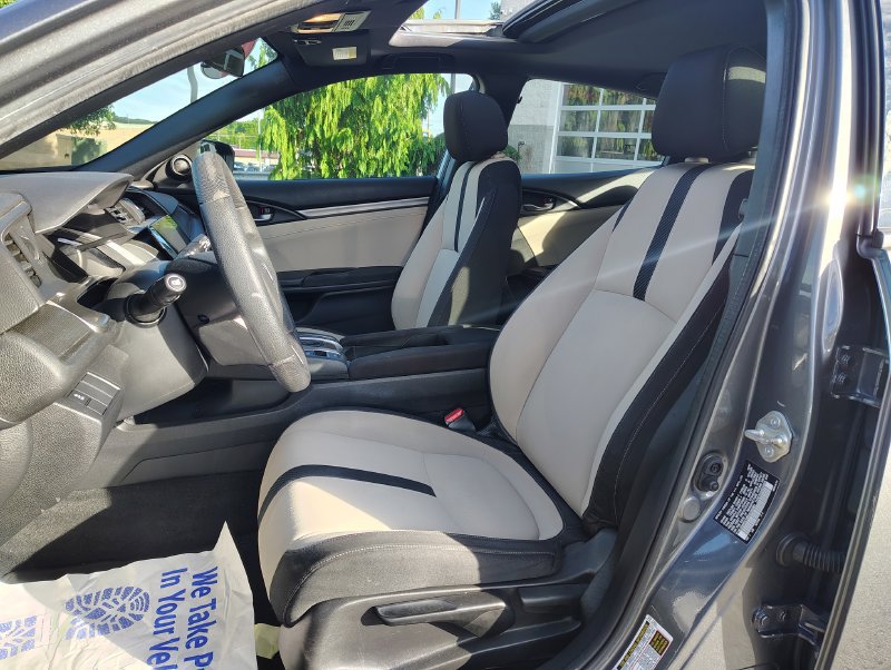 Used 2018 Honda Civic EX image 13