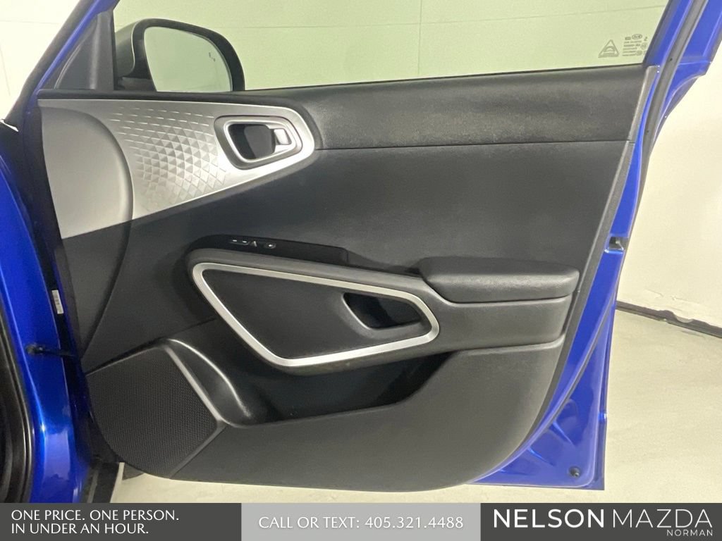 Used 2020 Kia Soul X-Line FWD image 16