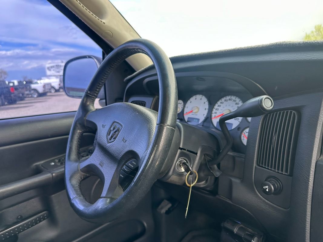 Used 2002 Dodge Ram 1500 Truck ST AWD/4WD image 18